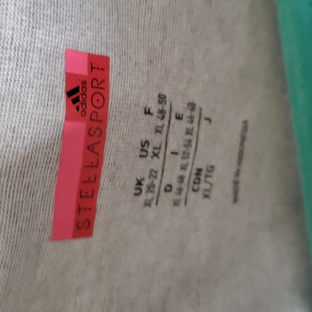 ADIDAS by Stella Mccartney xl - Picture 3 of 5
